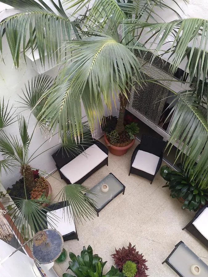 Hostal Regina Blanes Pensión