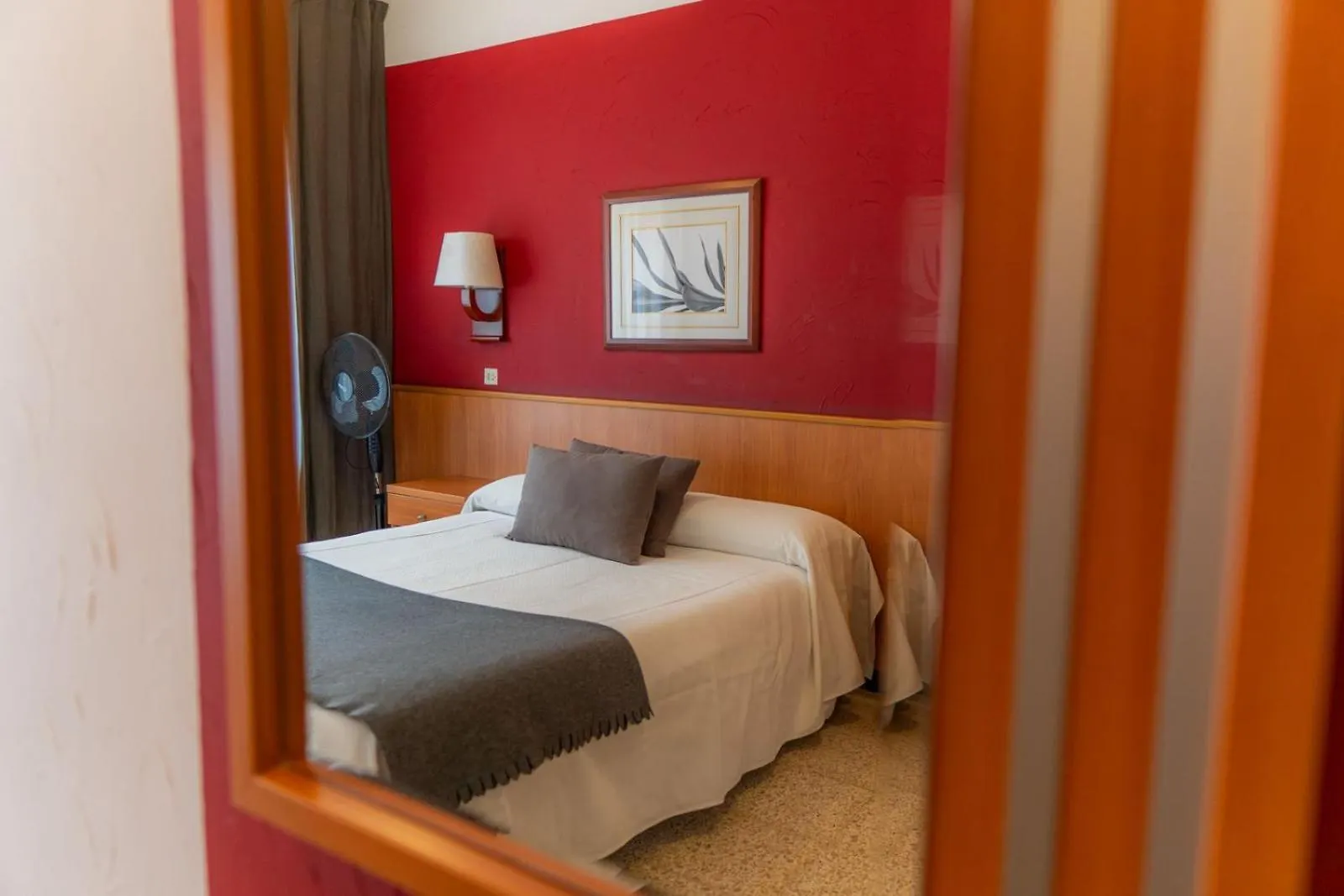 Hostal Regina Blanes 2*,  España