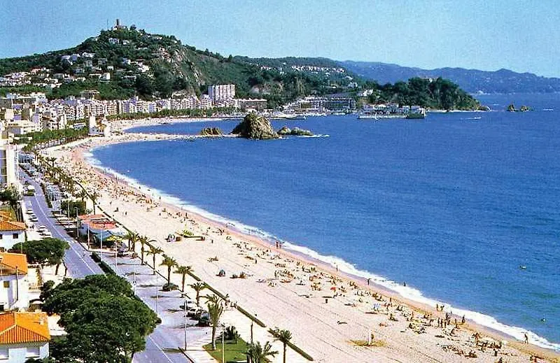 Hostal Regina Blanes Pensión